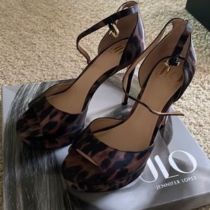 Jlo Heels (pumps) leopard